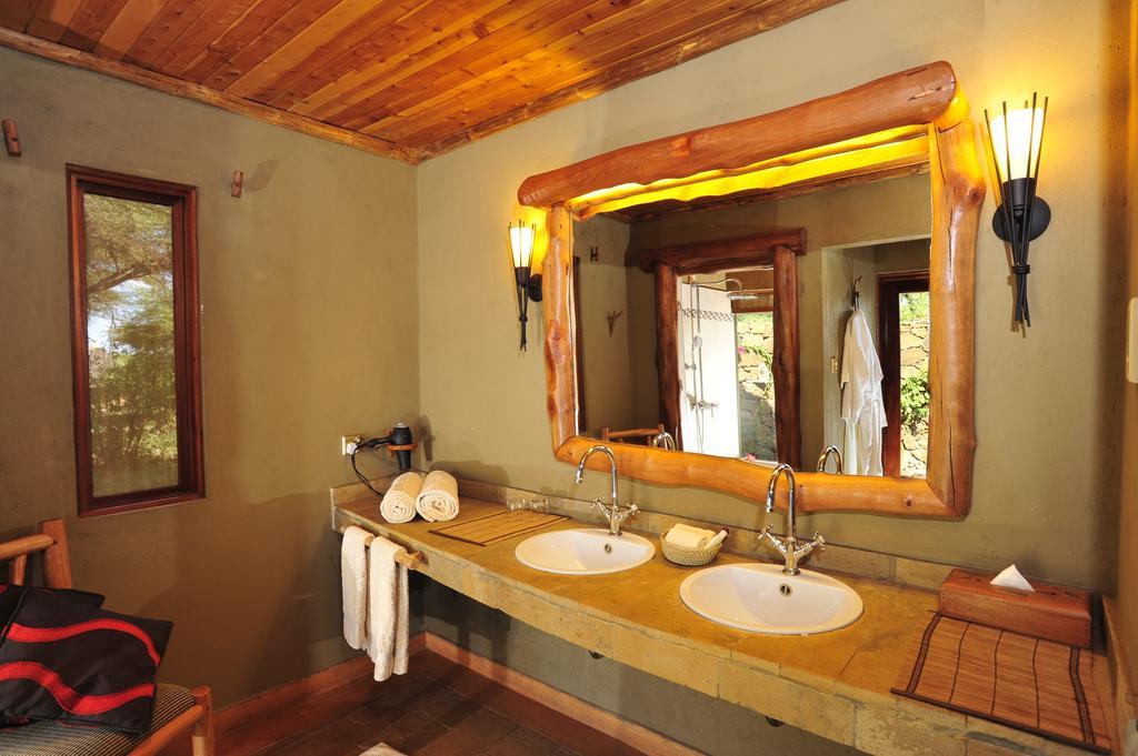 Severin Safari Camp Tsavo West National Park Room photo