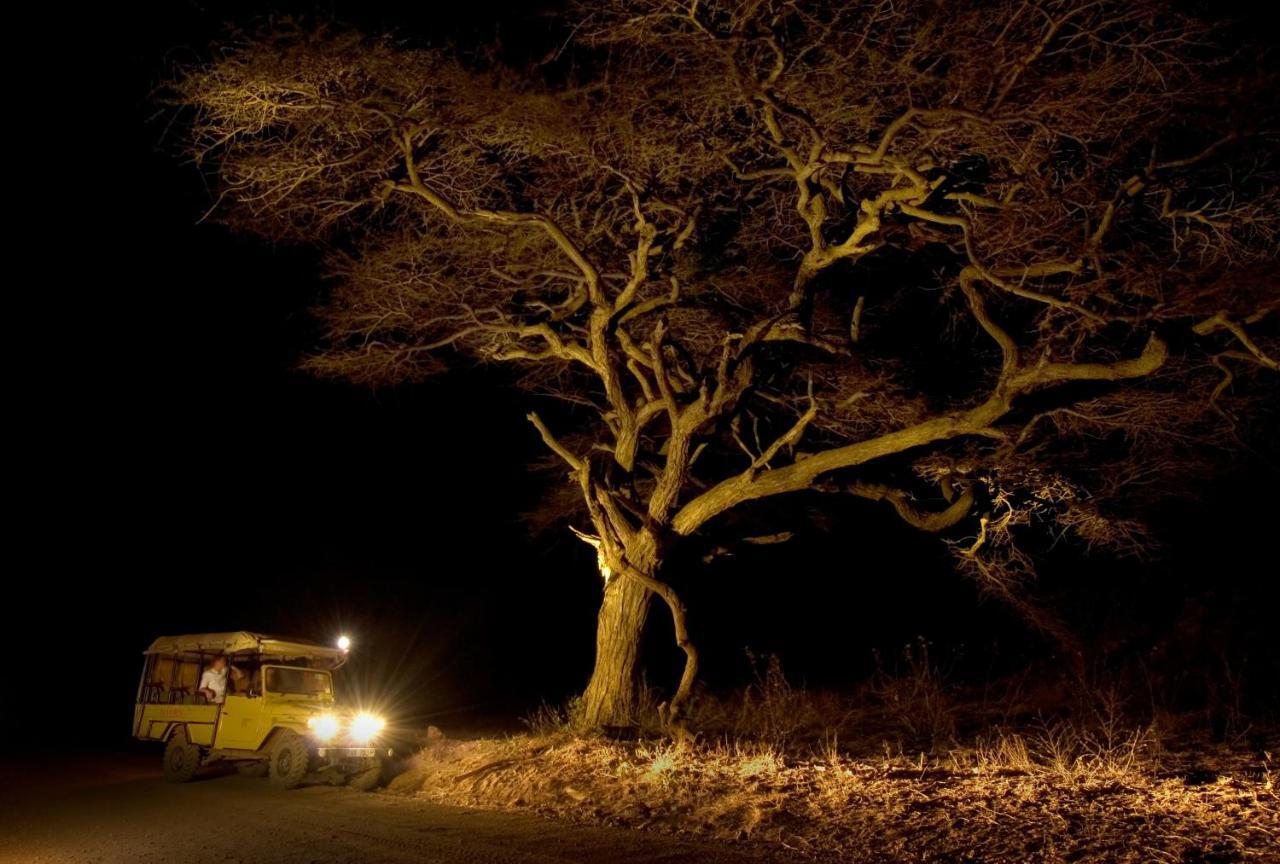 Severin Safari Camp Tsavo West National Park Exterior photo