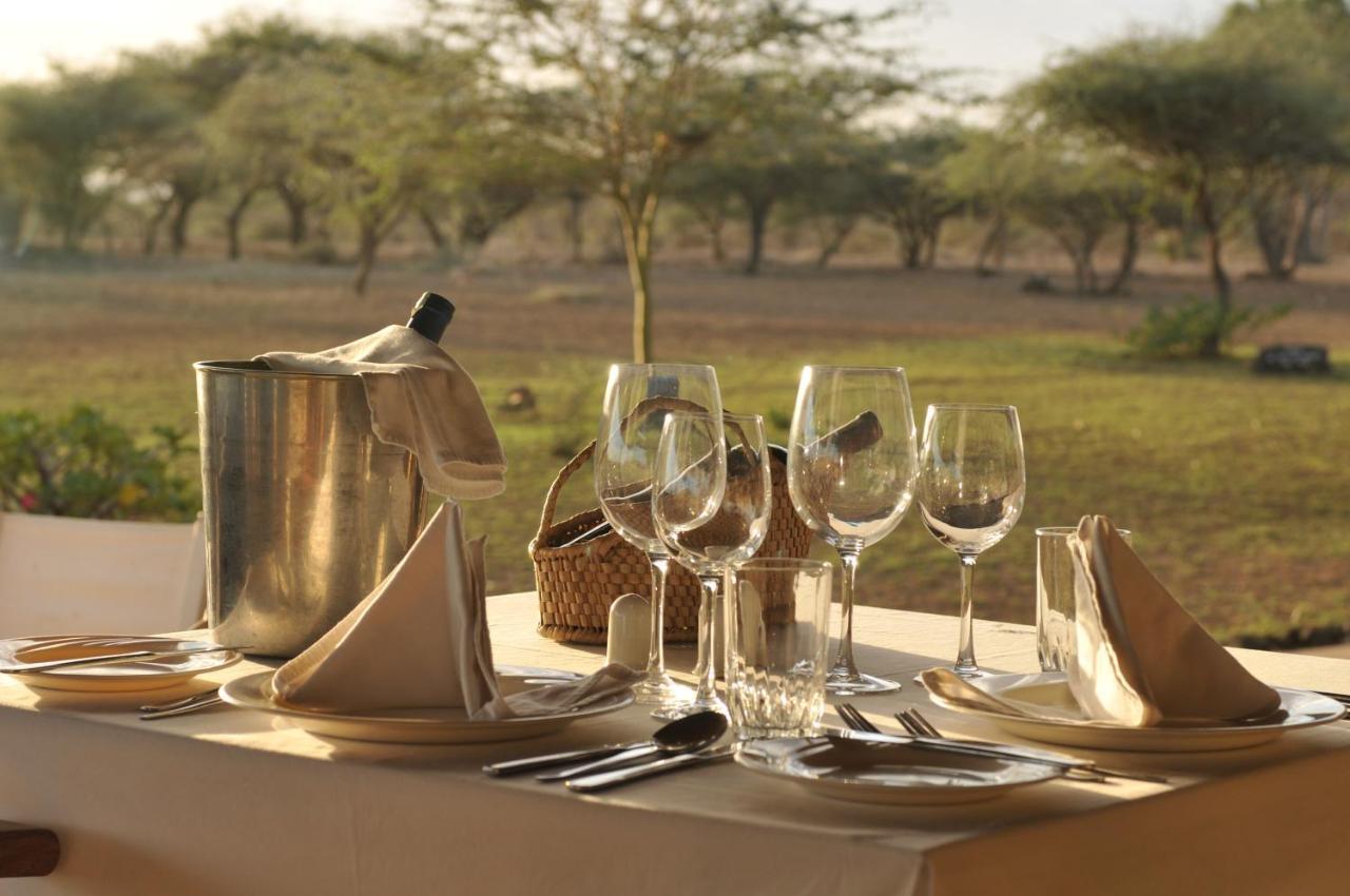 Severin Safari Camp Tsavo West National Park Exterior photo